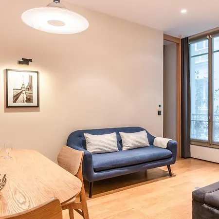 Comfy 1br Montaigne Champs-elysees Apartment