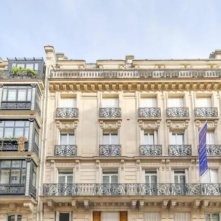 Comfy 1br Montaigne Champs-elysees Apartment *