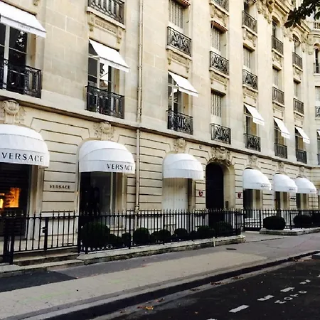 Comfy 1br Montaigne Champs-elysees Apartment